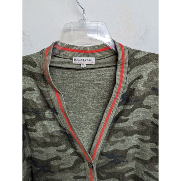 PJ Salvage Womens Cardigan Sweater Camouflage Button Front Pockets Size Medium - Picture 3 of 7